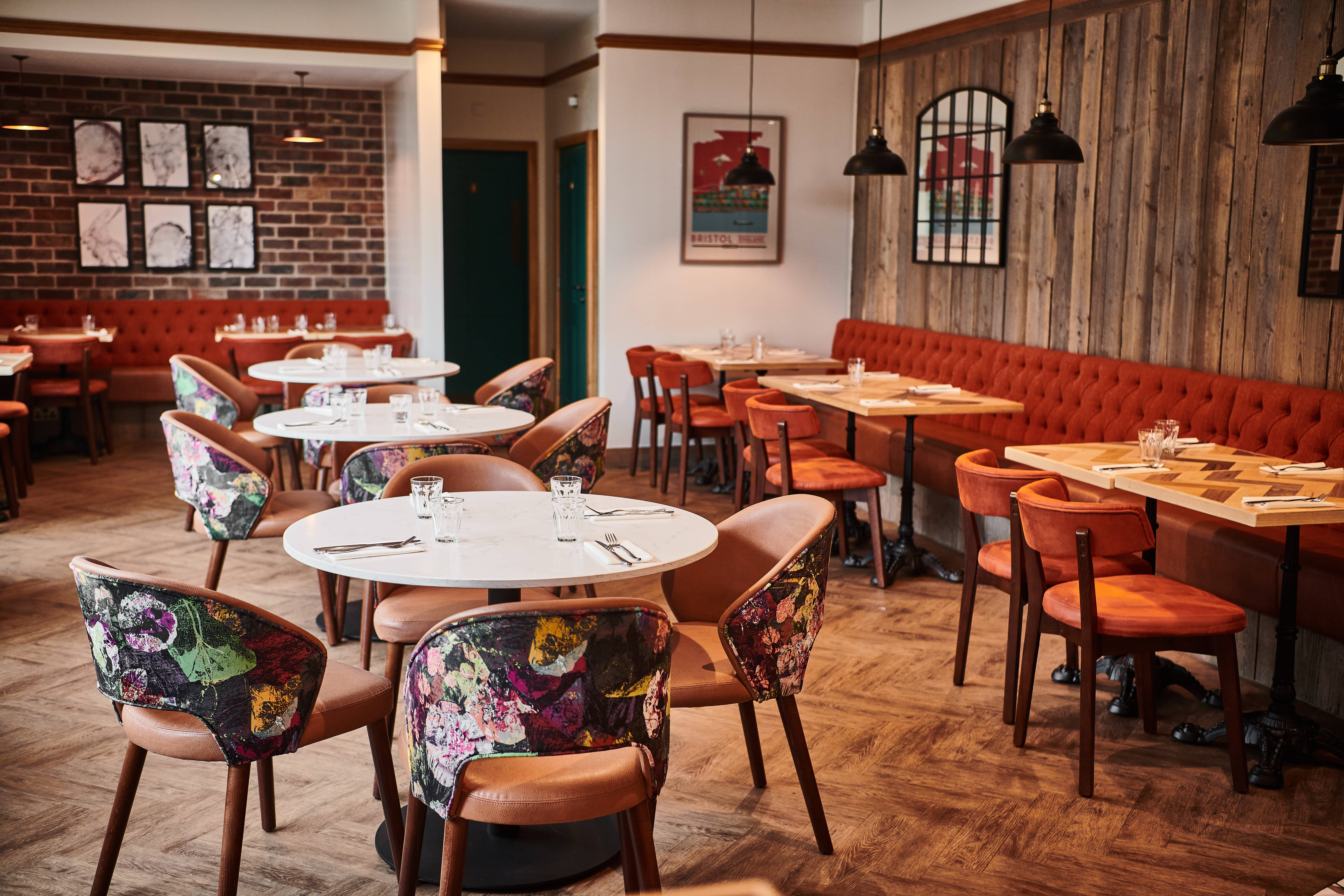 The Maple - interior