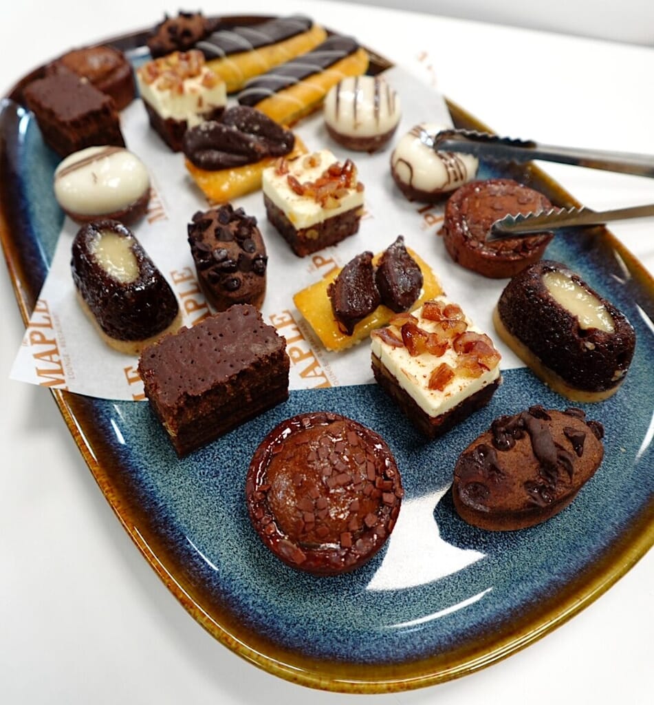 sweet treats for TOUT'S Suite meeting room The Maple Restaurant food packages sweet treats for TOUT'S Suite meeting room The Maple Restaurant food packages